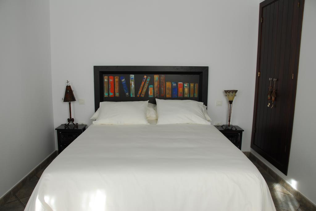 Casa Millan Apartment Puerto Moral Ngoại thất bức ảnh
